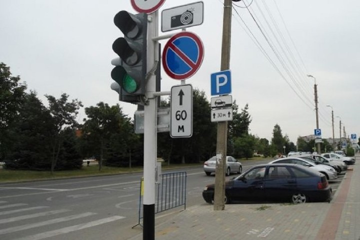 В Майкопе появились три светофора, работу которых регулируют сами пешеходы