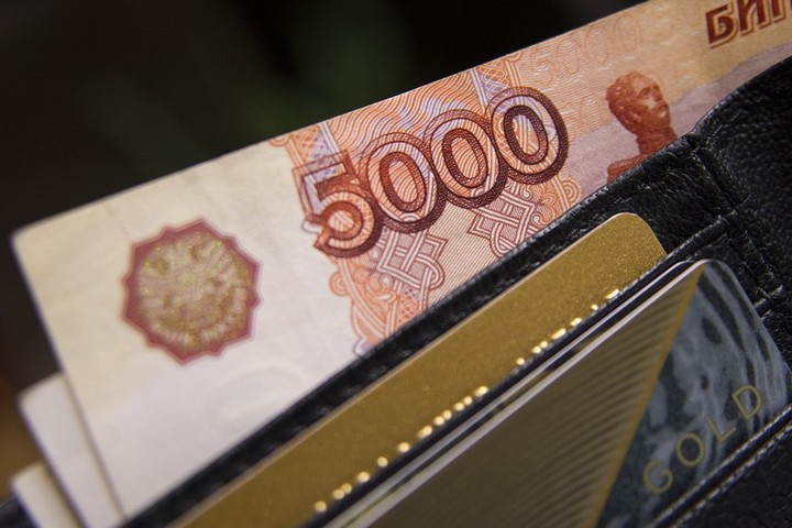 Почти 2,5 трлн рублей средств клиентов привлекли банки на юге России 