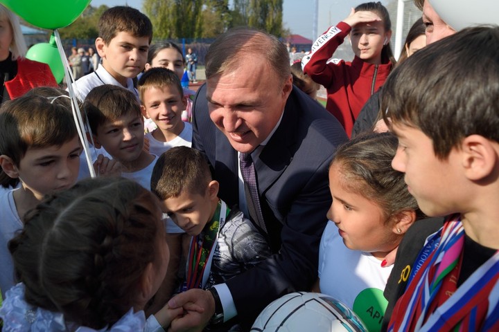 9 спортплощадок появилось в Адыгее в рамках программы «Газпром – детям»
