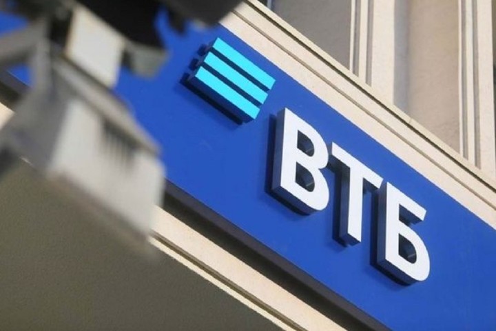 Банк ВТБ ускорил в три раза оформление и выдачу кредитов наличными