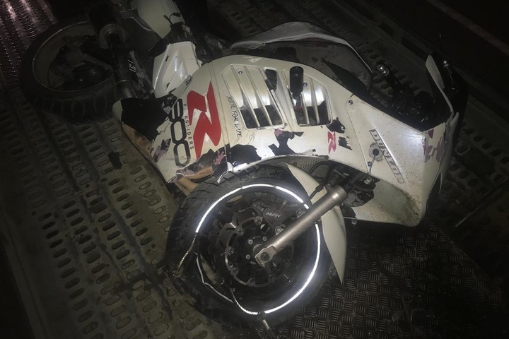 В Тахтамукайском районе мотоциклист врезался в дорожное ограждение