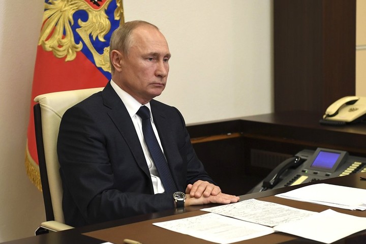 Путин объявил 1 июля днём голосования по поправкам в Конституцию