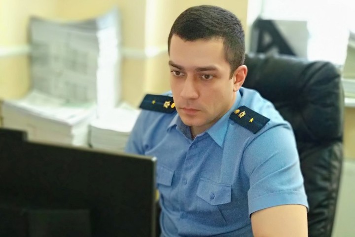 Майкопчанин выплатил 120 тысяч рублей долга после ареста автомобиля