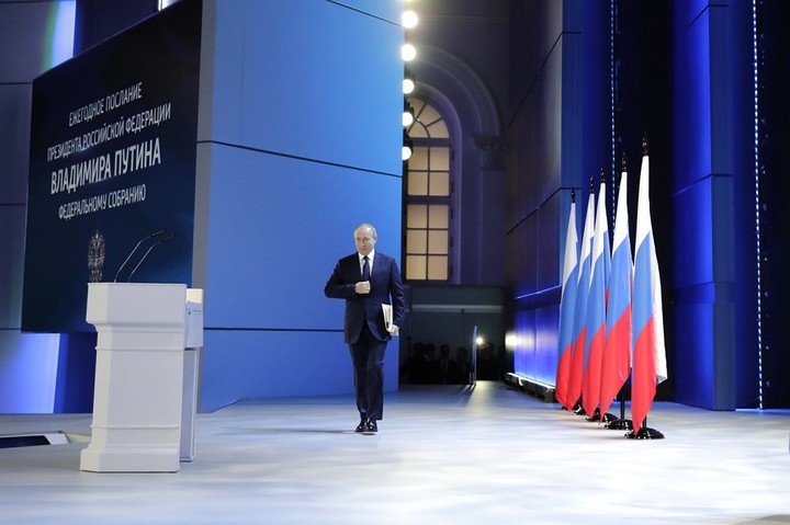 Глава Адыгеи принял участие в оглашении послания президента России
