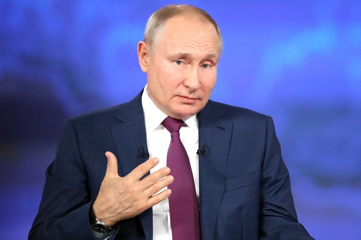 Путин ответил на вопрос Малики Алиевой из Майкопа на «Прямой линии»