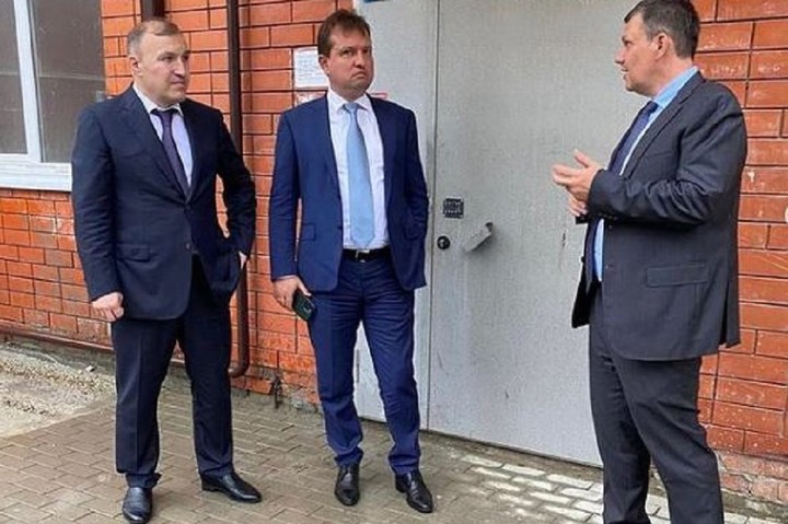 Глава и прокурор Адыгеи проверили ход строительства ЖК «Тургеневский-2»