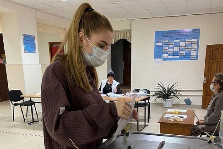 В Шовгеновском районе право голосовать получили 174 молодых жителя