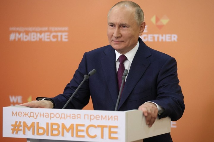 Путин принял участие в церемонии вручения волонтерской премии «Мы вместе»
