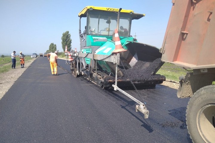 75,6 км региональных автодорог отремонтировали в Адыгее по нацпроекту