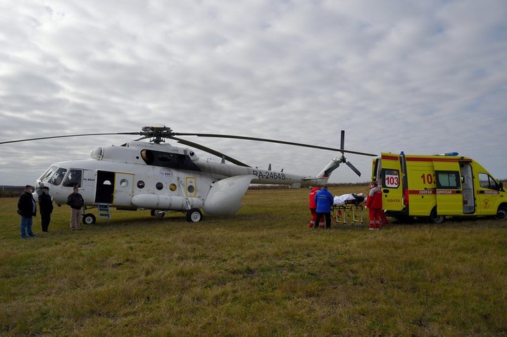 В КЧР санитарная авиация доставила в больницу Черкесска первого пациента