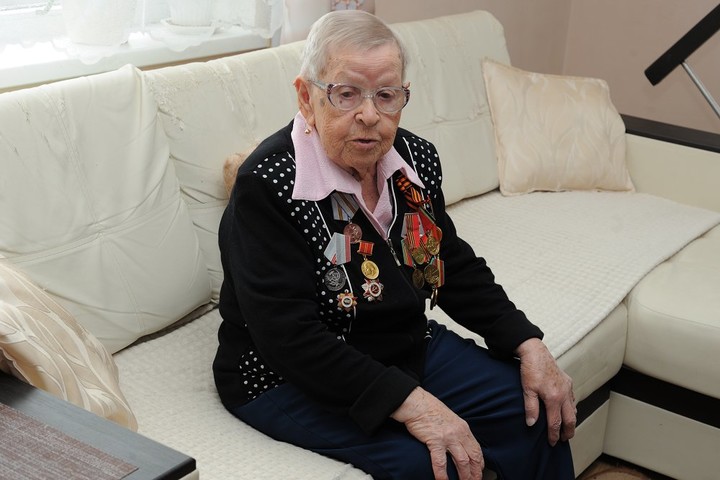 Ветеран Великой Отечественной войны Евдокия Кустова отметила 100-летие