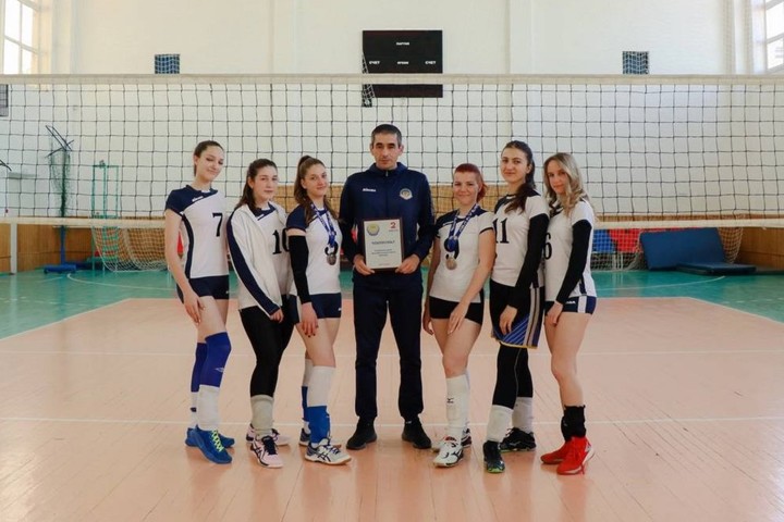 Волейболистки МГТУ стали вторыми в Любительской лиге Кубани