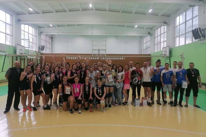 В Адыгее подвели итоги открытого чемпионата Майкопа по волейболу
