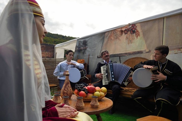 Кумпилов заявил, что люди соскучились по фестивалю адыгейского сыра