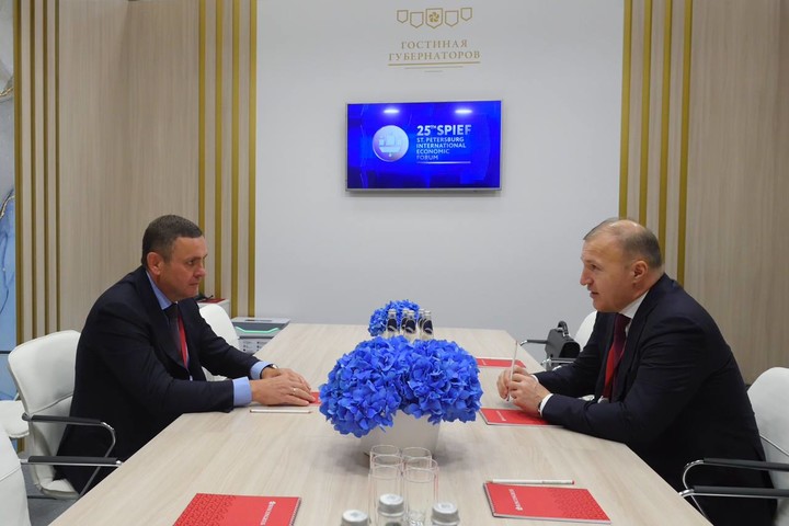 Кумпилов рассказал о подписании соглашения в рамках ПМЭФ-2022