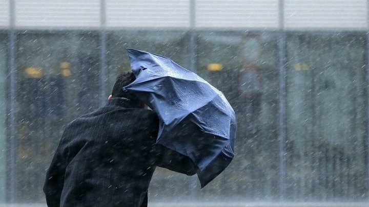 СМИ: на Кубани объявили штормовое предупреждение из-за ухудшения погоды
