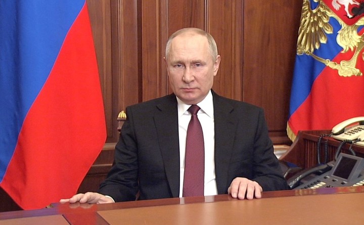 Путин в обратился к участникам X Петербургского международного юридического форума
