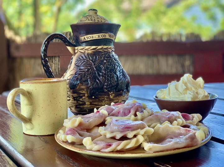 Посетителей  гастрокультурного  фестиваля в  «Атамани» накормят варениками 