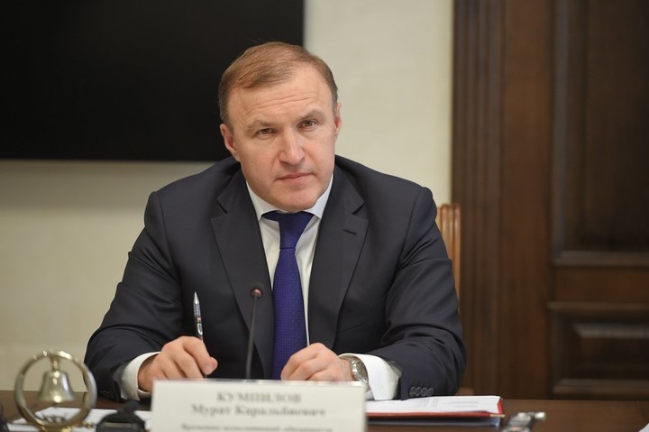Мурат Кумпилов возглавил комиссию по мобилизации в Адыгее