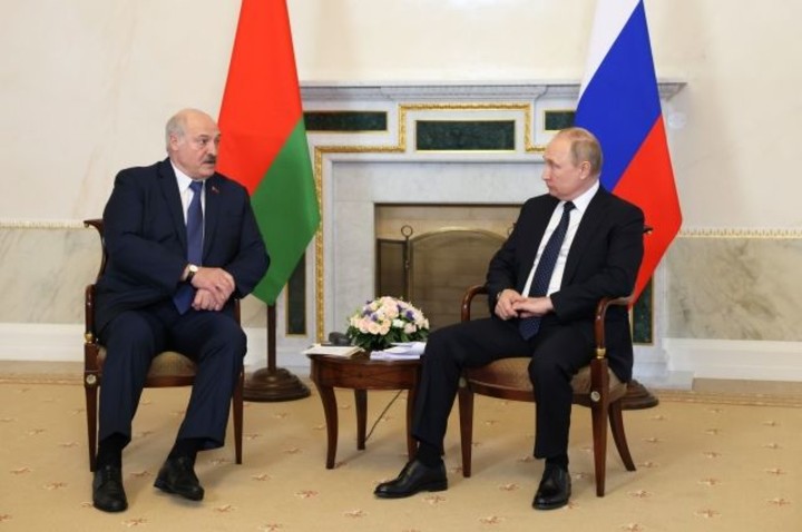 В России проходят  переговоры президентов  Путина и Лукашенко