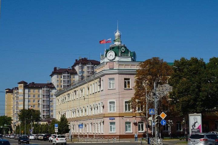 Совет народных депутатов Майкопа внес изменения в бюджет города