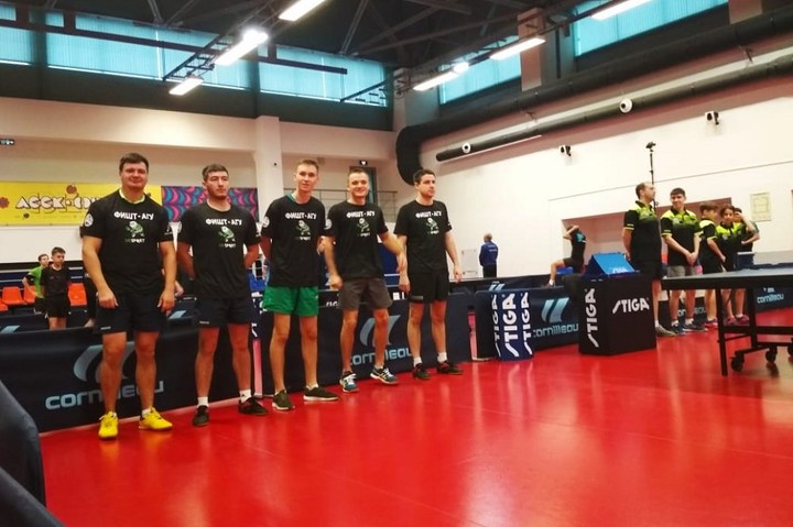 Команда «Фишт-АГУ» участвует в чемпионате Федерации настольного тенниса