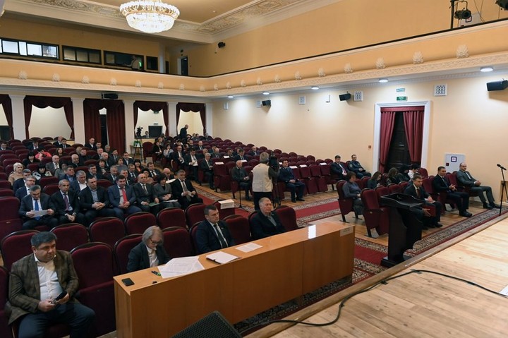 Нарожный рассказал о распределении допсредств в бюджете Адыгеи