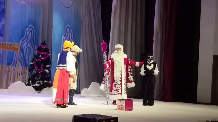 В Майкопе проходят новогодние благотворительные мероприятия Главы Республики Адыгея