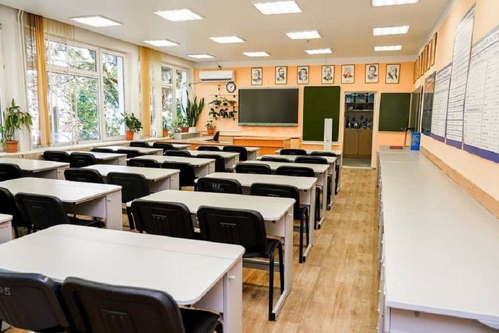 В Майкопе 12 школ остаются на дистанционном формате обучения