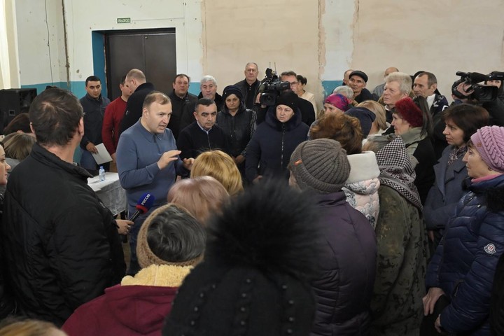 Глава Адыгеи Мурат Кумпилов встретился с жителями хутора Чернышев