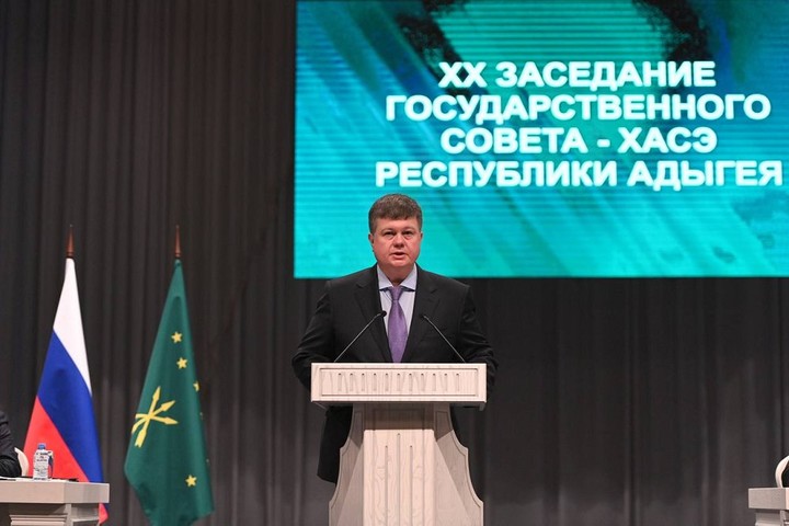 Председателем Кабинета министров Адыгеи избран Анзаур Керашев