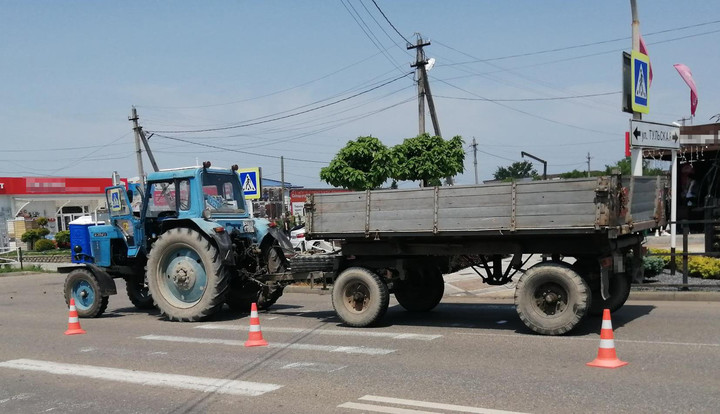 В Майкопе проводится проверка по факту наезда трактора на 55-летнюю женщину