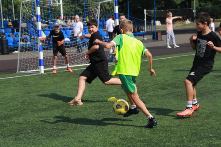 В Майкопе проходит этап Всероссийского фестиваля детского дворового футбола