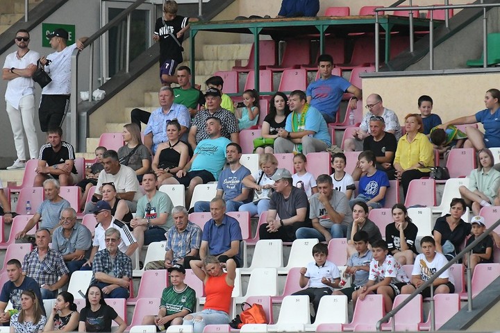 Стала известна средняя посещаемость матчей майкопской «Дружбы» в этом сезоне