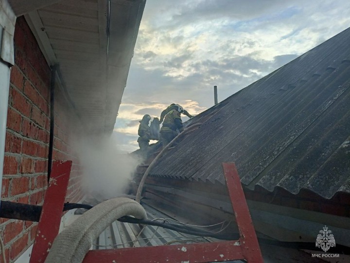 В п. Яблоновский Тахтамукайского района Адыгеи сгорела баня