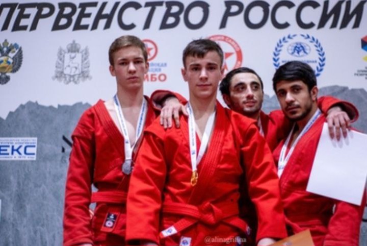 Самбисты из Адыгеи завоевали медали на первенстве России среди юниоров