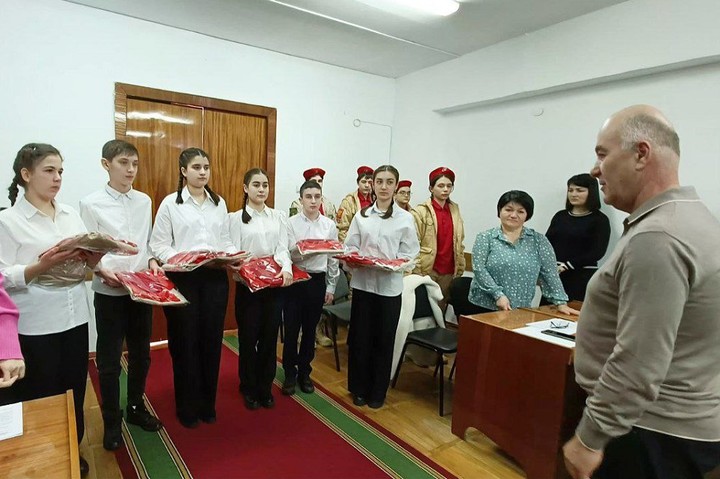 Юные жители Адыгейска пополнили ряды общественного движения «Юнармия»