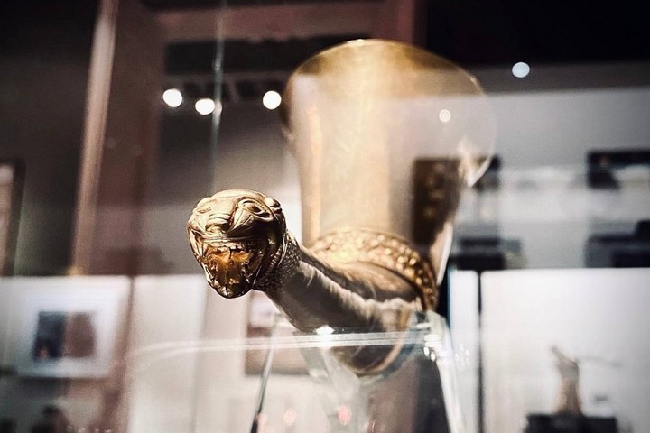 Артефакты из Национального музея Адыгеи представили на выставке в Москве