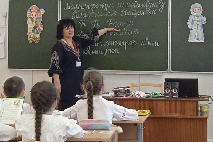 Лучшие учителя родного языка и литературы представят Адыгею в Казани