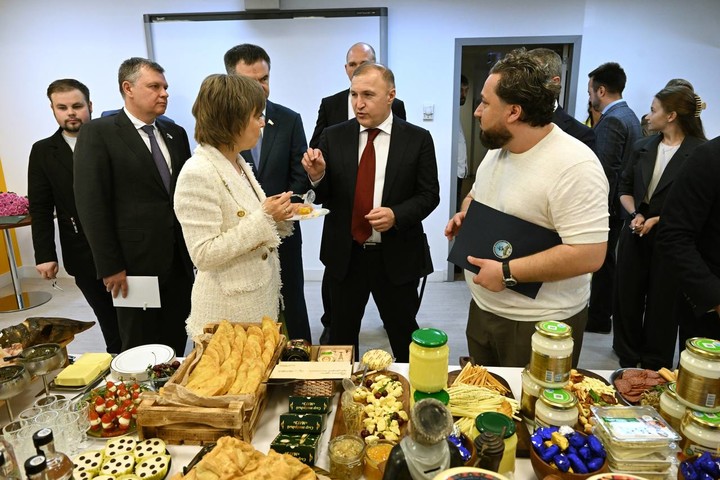 Мурат Кумпилов открыл День Адыгеи в Российском экспортном центре