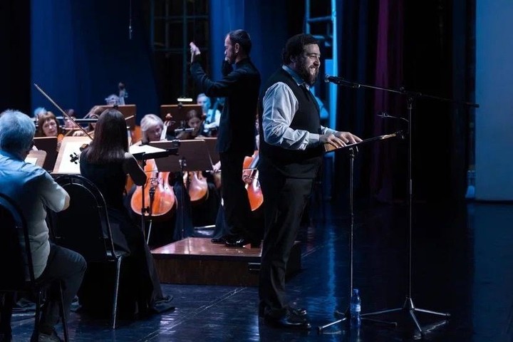 Юным зрителям Майкопа представят сказку для чтеца с оркестром «Конек-Горбунок».
