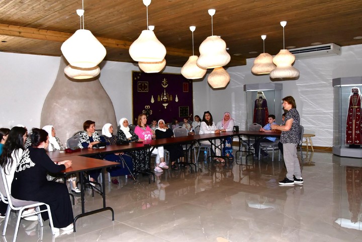 В Адыгее репатрианты из Сирии посетили Национальный музей