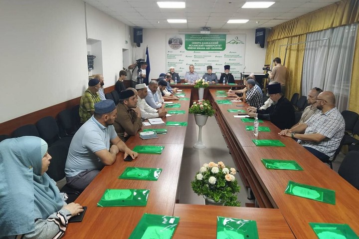 Представители Адыгеи приняли участие в форуме «Наставник» в Нальчике